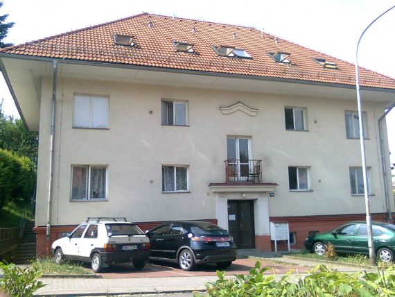 1476962337-kamena2